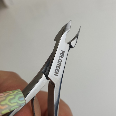 Precision Set - Cuticle Nipper and Pro Pusher 